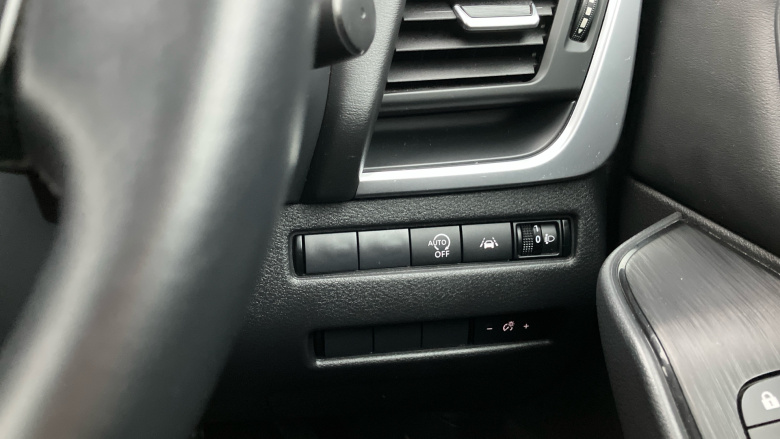 Nissan Qashqai 1.3 DiG-T MH 158 Acenta Premium 5dr Xtronic Petrol Hatchback